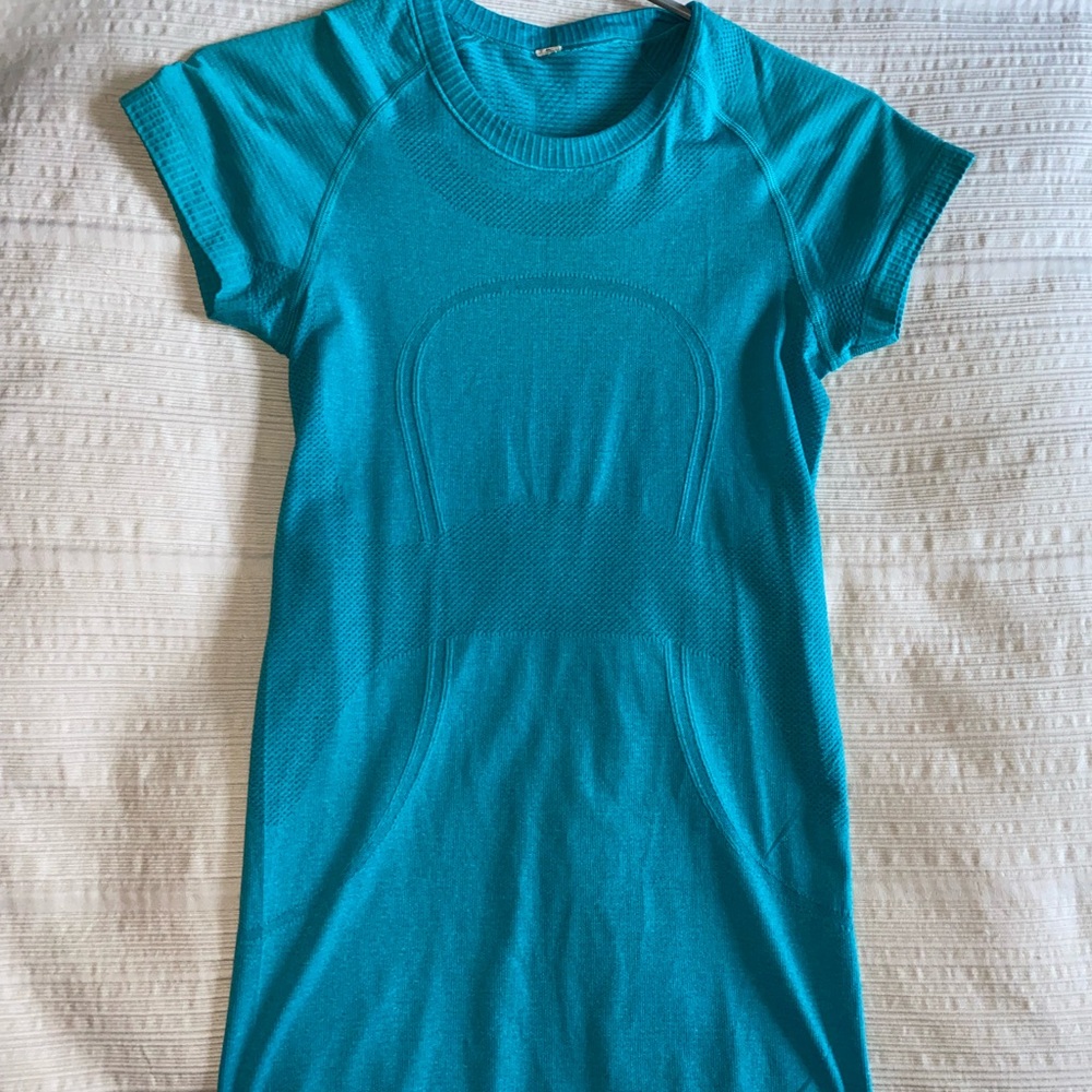 Lululemon Swiftly Tech Short Sleeve